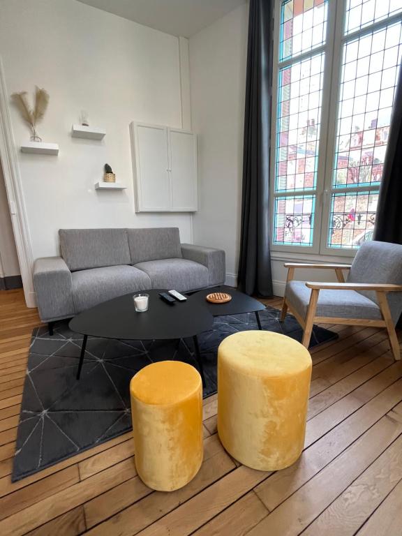 Appartement F2 Magnifique au Cœur du Centre ville 7 Rue Bertauld 14000 Caen