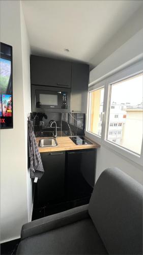 Appartement Appartement F2 meublé - tout équipé - Tv netflix - 4 personnes 22 Rue d'Alençon Lisieux