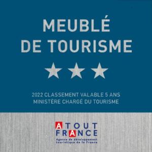 F2 spacieux rénové classé 3 étoiles, très calme à 5min centre-ville