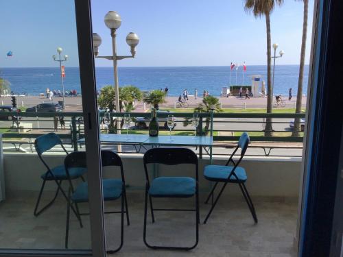 F2, vue panoramique mer