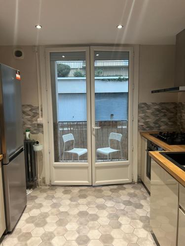 F3 meublé avec cuisine équipée