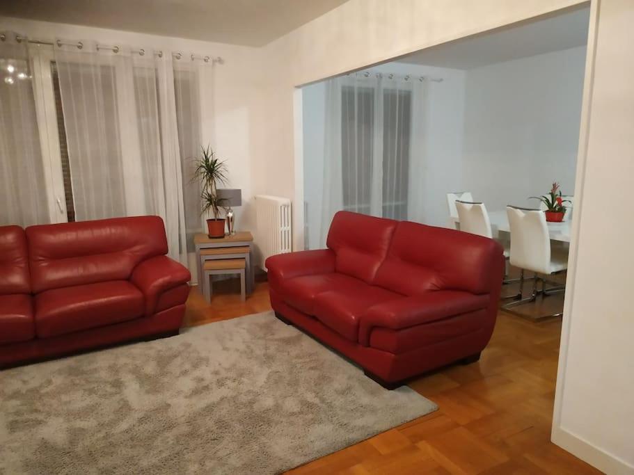 F4 , 2ch, 97m2, lumineux, tout confort, haut débit 18 TER Avenue Anatole France, 10000 Troyes