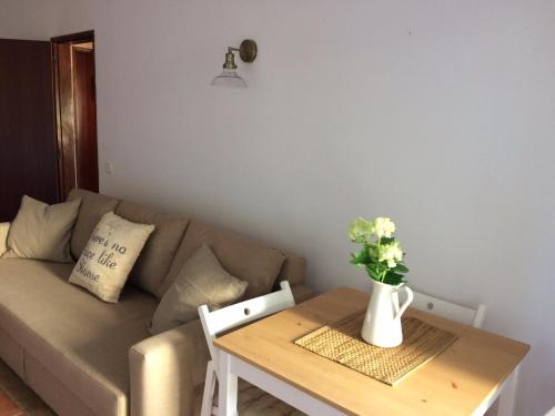 Fab apt 4 mins from marina