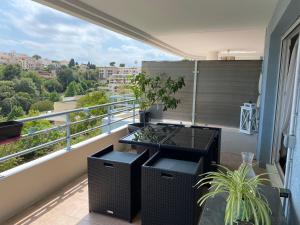 Appartement FABRON vue mer 4 personne parking 237 Avenue de Fabron 06200 Nice Provence-Alpes-Côte d\'Azur