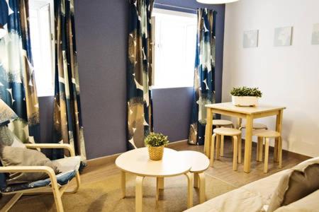 Fabulous Apartaments r/c 49 Rua de São Pedro Mártir, 1100-555 Lisbonne