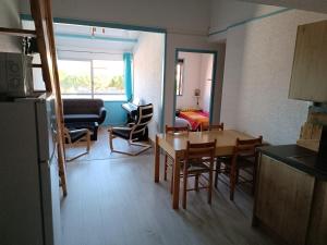 Appartement Fabulous flat next to the plage 2d floor, apartment 50, Mas de la Mer B 53 Boulevard Desnoyer 66750 Saint-Cyprien Plage Languedoc-Roussillon