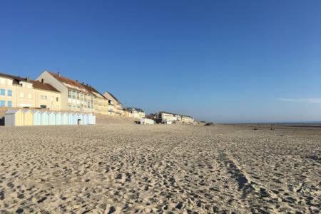 Appartement Face à la mer, les pieds dans l'eau 237 Boulevard maritime Nord 80120 Fort-Mahon-Plage