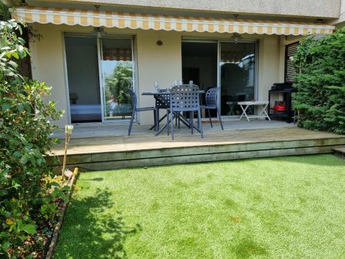 Face au port - Vue mer - Jardin - Wifi - Ménage - 4 pers