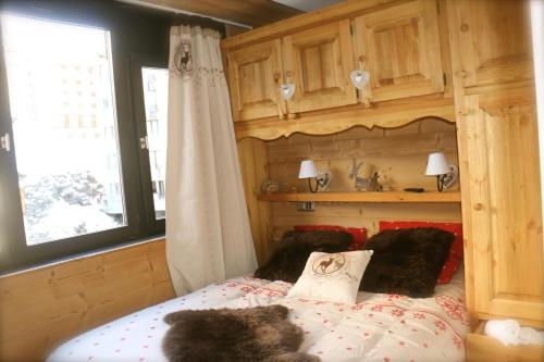 FACE VILLAGE ENFANTS, 3 CHAMBRES, EN CENTRE