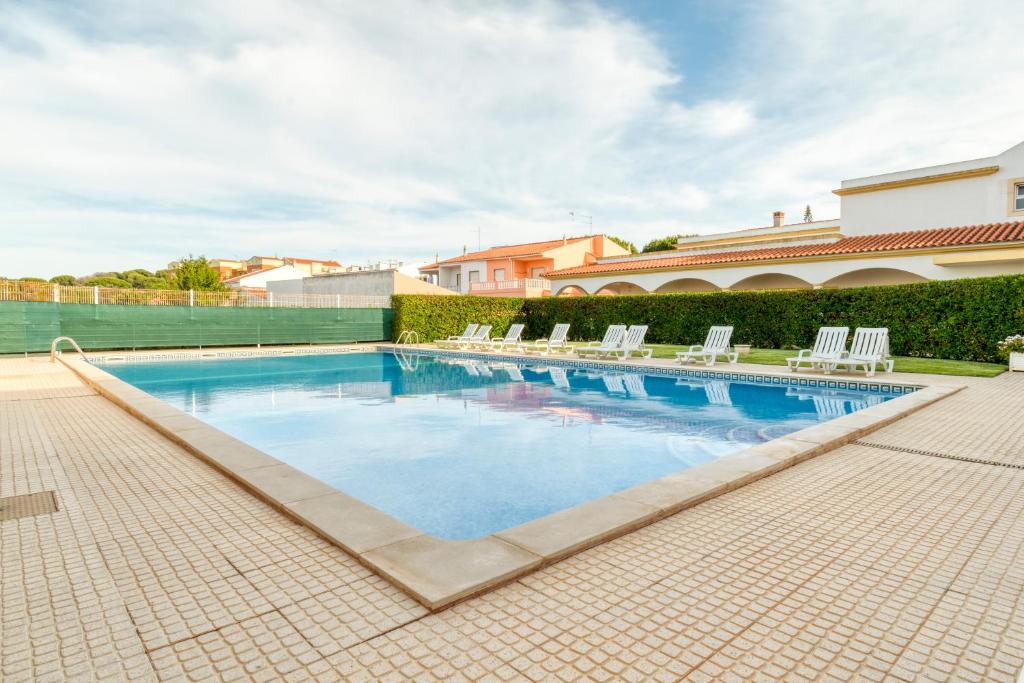 Falésia Beach Flat by Patamar 4U - Self Check-In 274 Estrada do Alfamar 2º Andar Apartamento 5, 8200-327 Albufeira