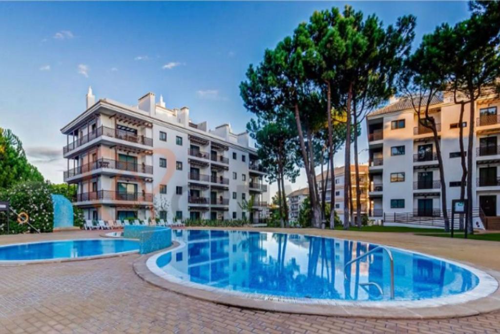 Falésia's Harmony -5min to the beach by LovelyStay Zona A-1 Pinhal do Concelho Nº 38 2º F, 8200-184 Albufeira