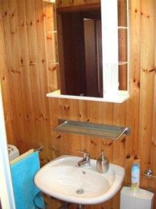 Familienfreundliches-Ferienhaus-mit-Kamin-und-Waldrand-Lage