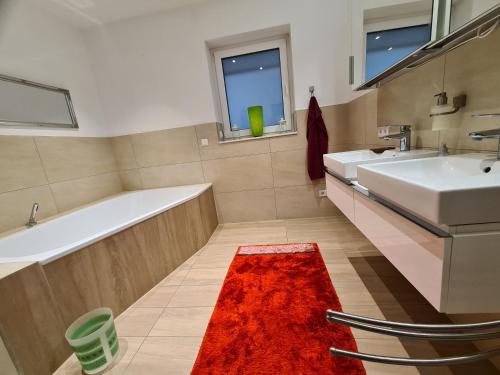 Familienwohnung mit Garten Nähe Bonn