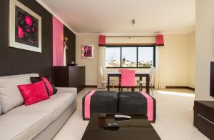 Family Apartment by Stay-ici, Algarve Holiday Rental