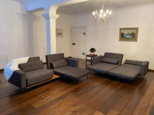 Family apartment - Stay in a palace!