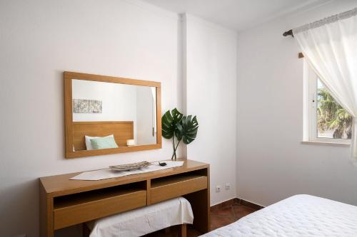 Family Holiday Apartment - Centrally Located - Vale de Parra