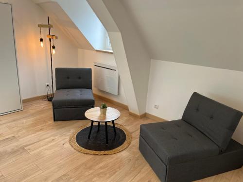 FAMILY STUDIO 3