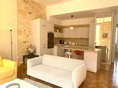 Fantastic 3-Room apartment heart of les Chartrons - Bordeaux