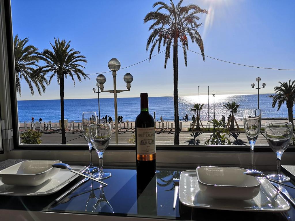 Appartement Fantastic view 2 ch + 2 SDB, 86m², Sea front 45 Promenade des Anglais 06000 Nice