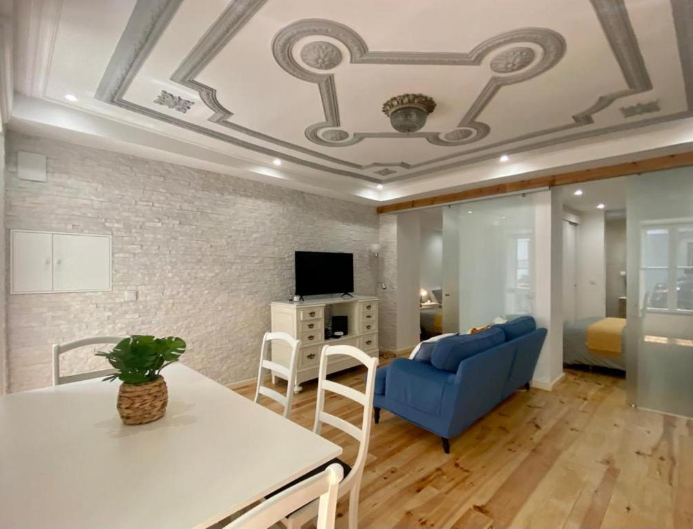 Farmácia Vila Lobos Apartment Rua da Cruz de Santa Apolónia nº90, 1100-187 Lisbonne