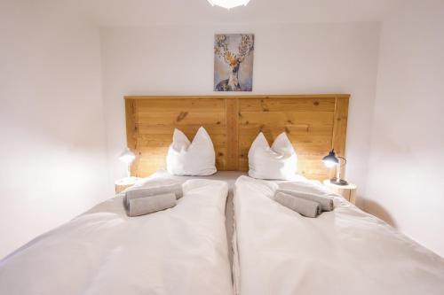 FarmHouse Eckartsberg im Zittauer Gebirge - Ferienwohnung mit 2 Schlafzimmern, Terrasse und WALLBOX