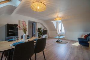 Faubourg des voyageurs N°7
