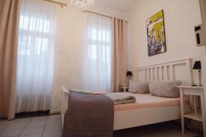 Feel at Home 2