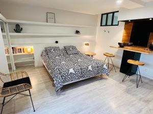 Appartement Feel@Home Nemausus « Le 42 » 42 Rue de Générac 30900 Nîmes Languedoc-Roussillon