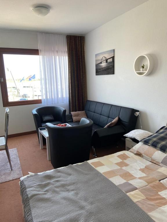 Appartement Fehmarn Ostseeferien FeWo Südstrand192 Stranddiestelweg 52, App. 210 23769 Burgtiefe auf Fehmarn 