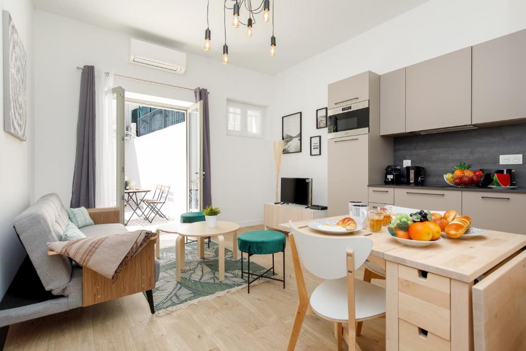 Appartement Felicità YourHostHelper 4 Rue de Turckheim 06400 Cannes