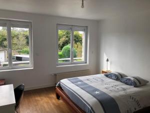 FENUA : gite 5 chambres 10 couchages en ville