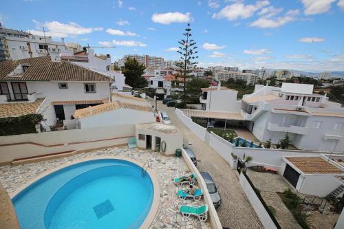Férias sem Carro - Apartamento Praia e Piscina