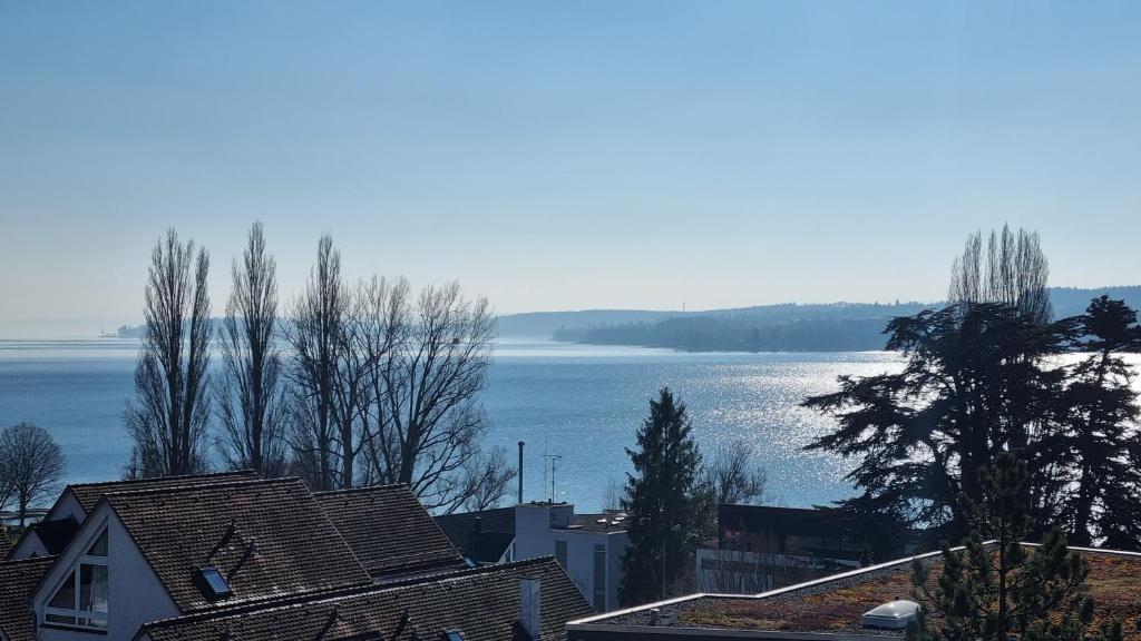 Ferien-Apartment mit Seeblick In den Mühlen, 88662 Überlingen