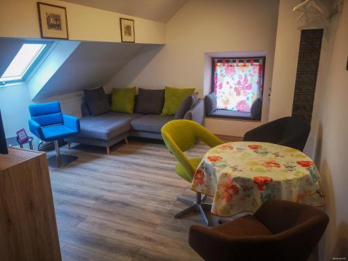 Ferien- und Businesswohnung Sonnentor Dreiländereck im zweiten Stock