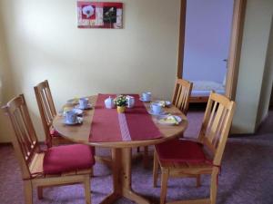 Appartement Ferien- und Obsthof Müller Kirchstr. 22 88699 Frickingen Bade-Wurtemberg