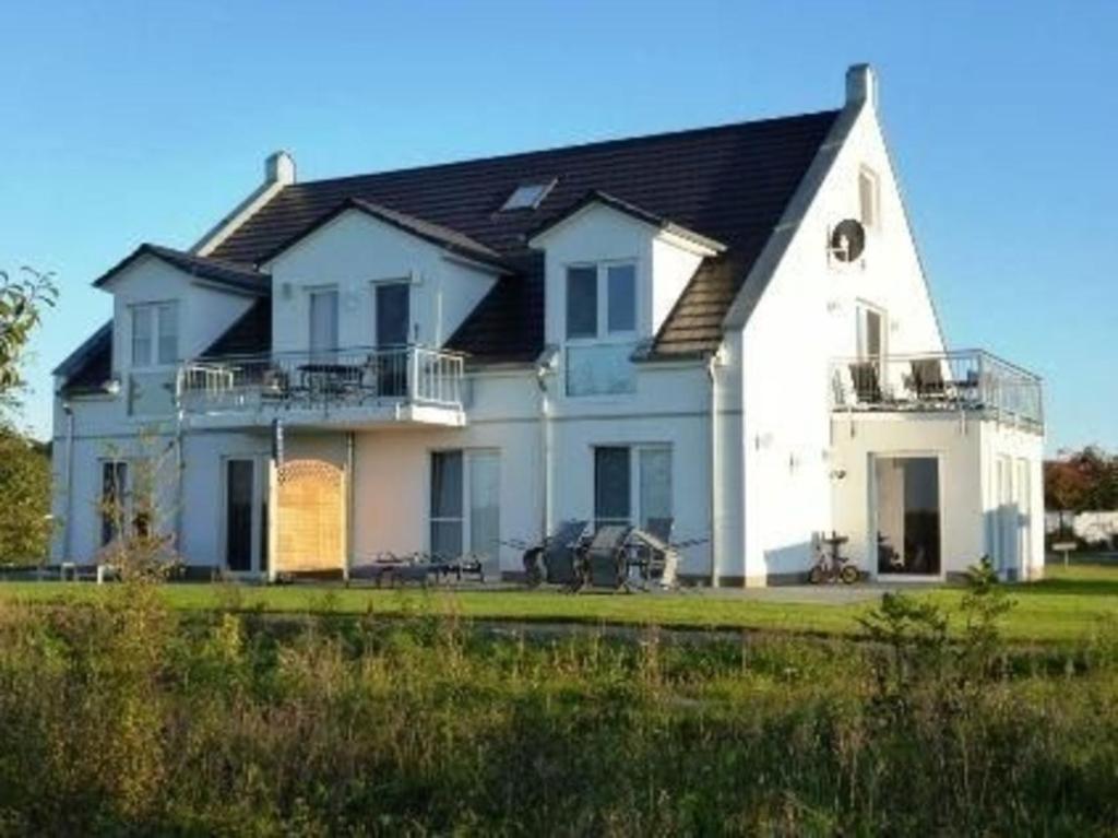 Ferienappartement im Og der Villa Royal Am Eschenwald 15, 17213 Göhren-Lebbin