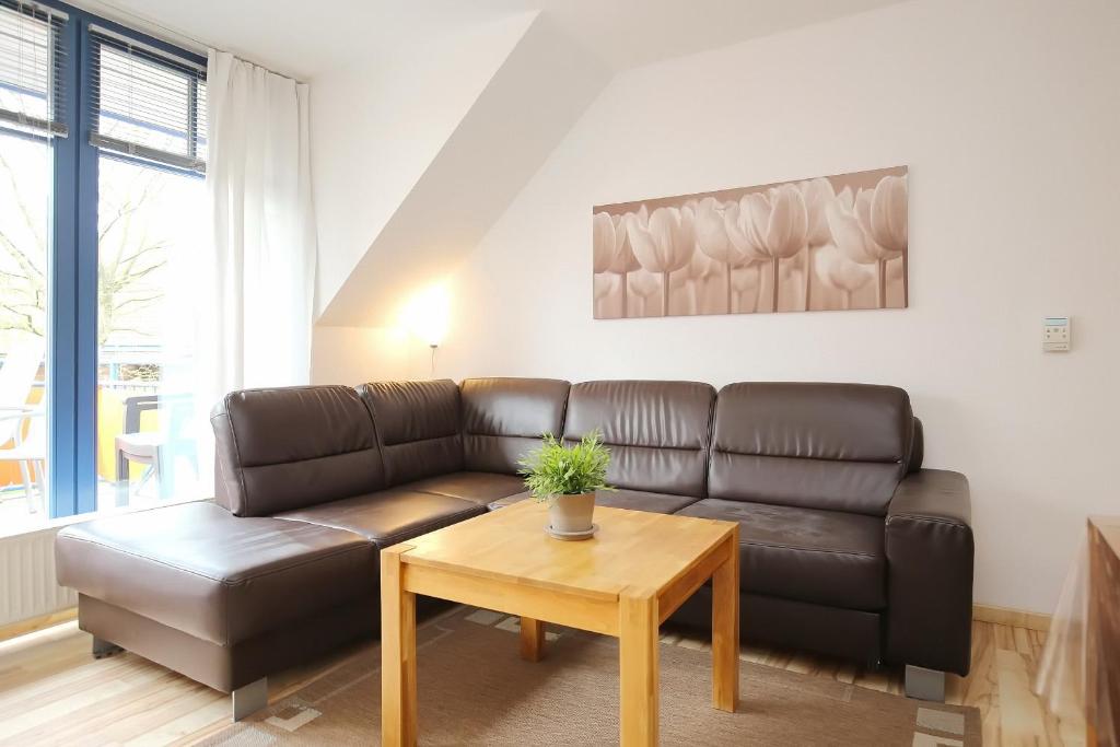 Appartement Feriendorf Papillon Wohnung 15-7 Kastanienallee  24 23946 Boltenhagen