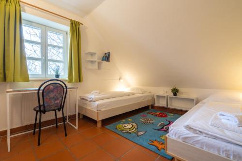 Feriendorf Rugana - Komfort Appartement mit 2 Schlafzimmern und Terrasse A01