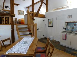 Appartement Feriengaleriewohnung Im Denkmal Stilvoll-Komfortabel Baubiologisch 1 Bergstraße 76891 Erlenbach Rhénanie-Palatinat