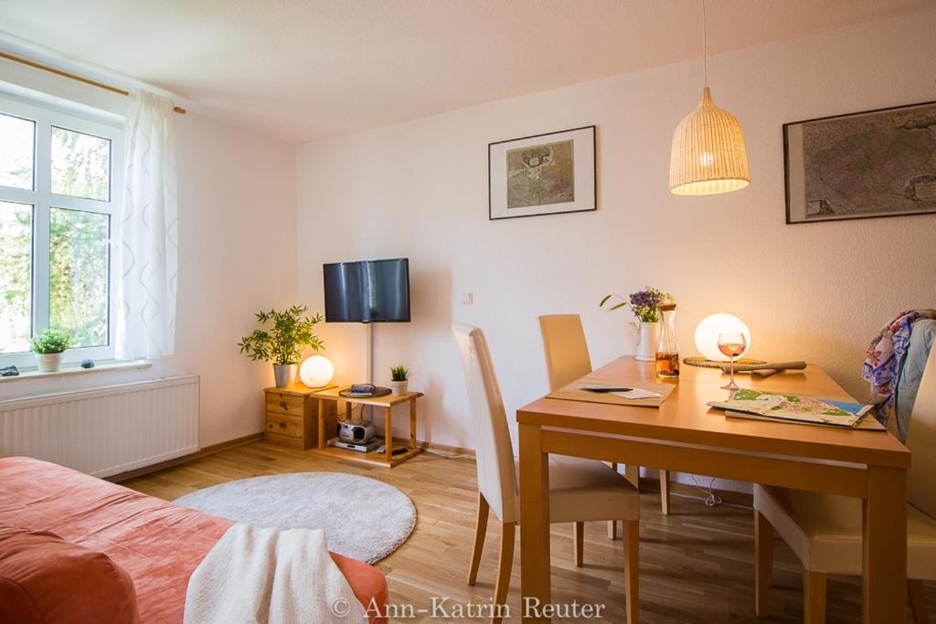 Appartement Ferienhaus Am Ufer - Ferienwohnung Strandluft Uferstraße 3 18546 Sassnitz