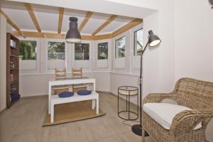 Ferienhaus Auszeit FeWo 1 Terrasse, Gartennutzung, ruhige Lage