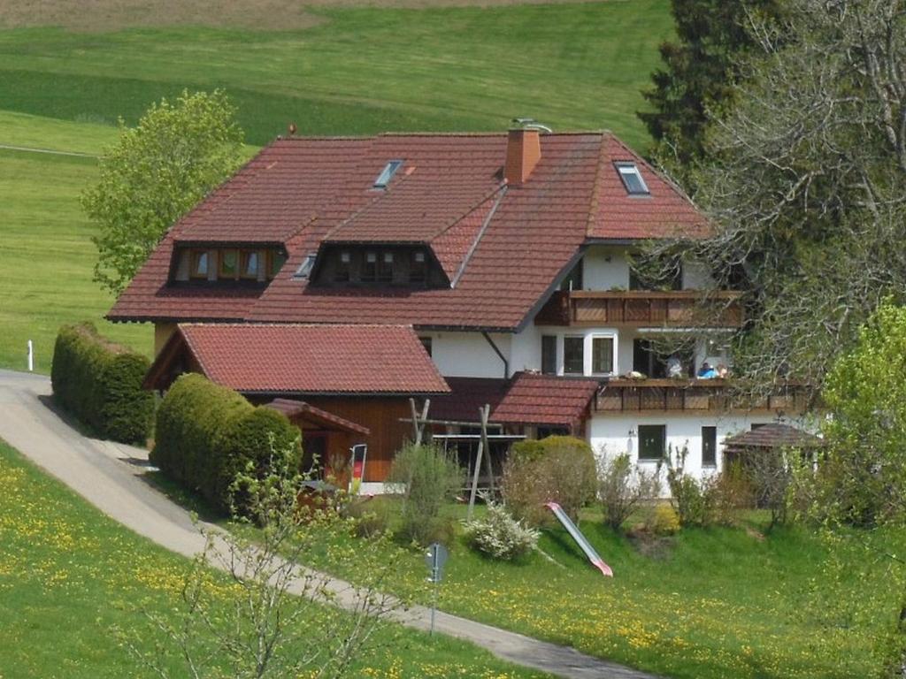 Appartement Ferienhaus Kaltenbach Landstraße 3 a 79822 Titisee-Neustadt