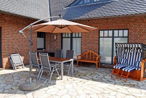 Ferienhaus mit Kamin am Hafen in S
