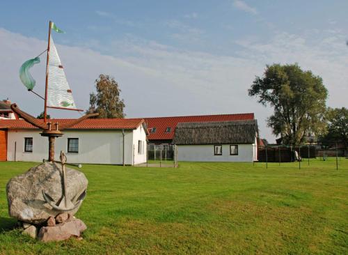 Ferienhaus mit Reetdach am Lobber