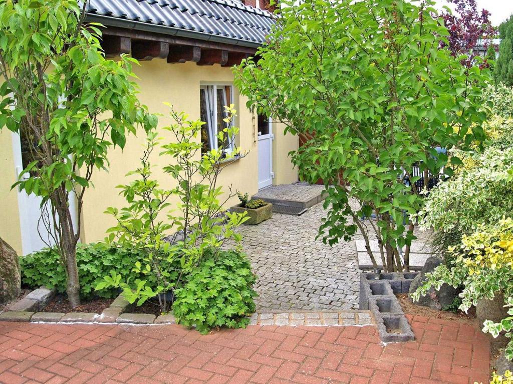 Appartement Ferienhaus mit separater Wohnung Waren SEE 9441 Gartenweg 5 17192 Waren