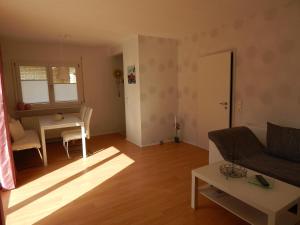 Appartement Ferienhaus Ommy Mehrwein Meerweinstraße 3a 79361 Sasbach am Kaiserstuhl Bade-Wurtemberg