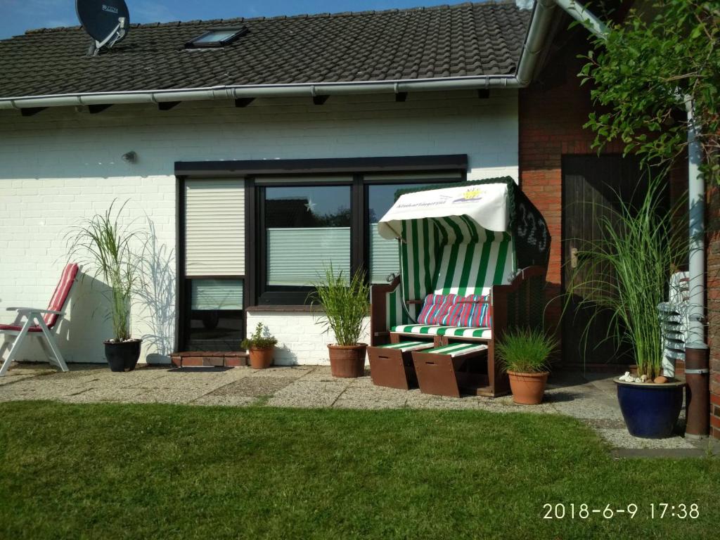 Appartement Ferienhaus Ostkannt 4A Nelkenweg 26427 Neuharlingersiel