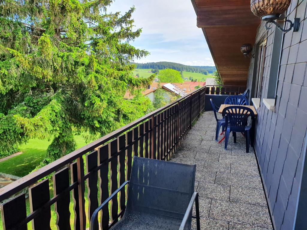 Appartement Ferienhaus-Schönwald im Herzen des Schwarzwalds 2Zimmer-Wohnung+Balkon App10 8 Richard-Dorer-Straße 78141 Schönwald