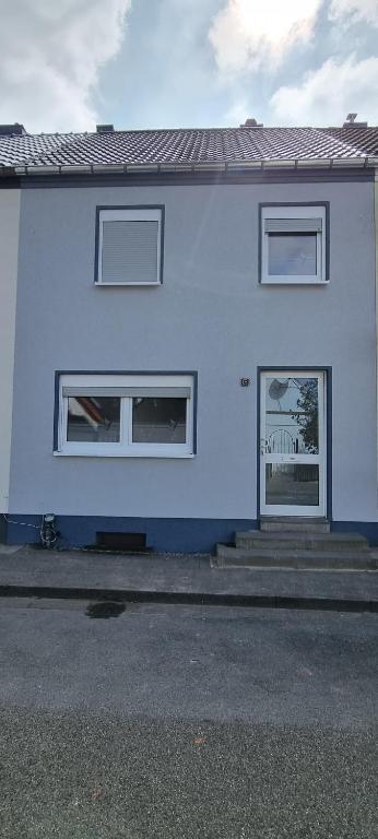 Ferienhaus Thalia 3 6 In der Eich, 52531 Übach-Palenberg