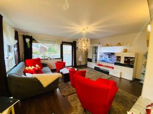 Ferienhaus zur Waldauer Höhe mit 3 SZ, 120qm & 40qm Balkon